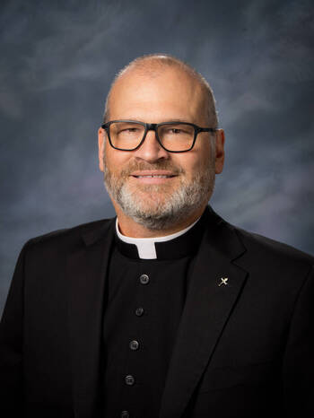 Photo of Reverend Barry T. Gearing
