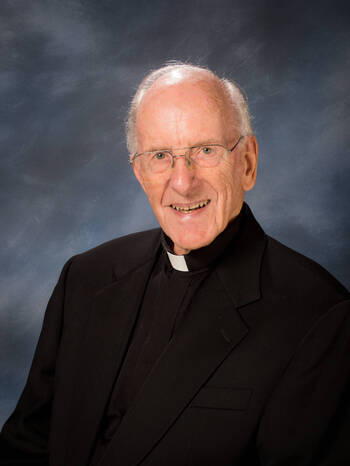 Photo of Reverend Robert F. Pfeiffer