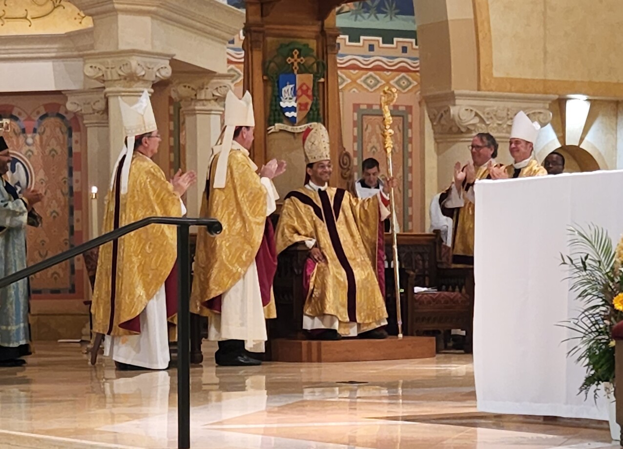 Bishop Malesic participates in ordination, installation of new Columbus bishop