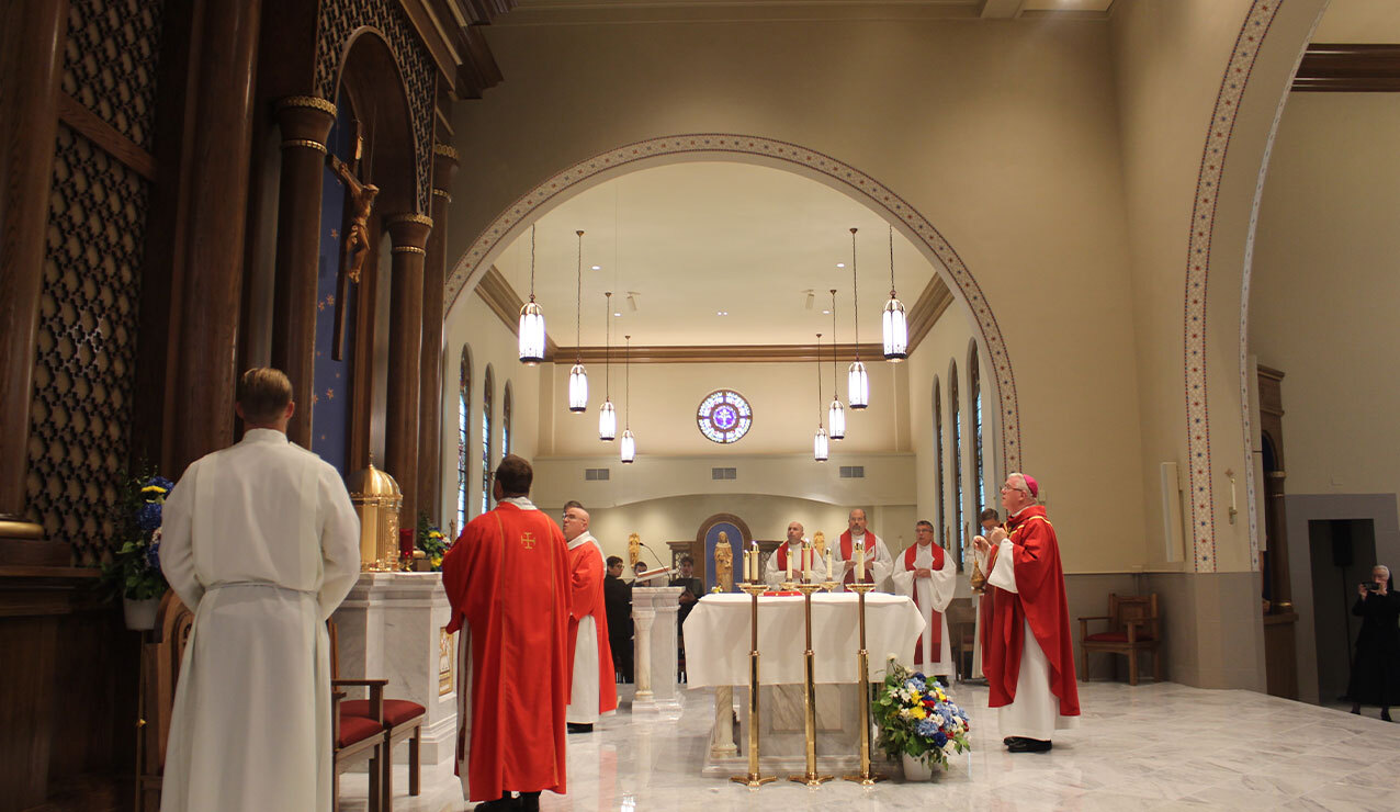 Bishop Woost welcomes all ‘home’ during opening Mass at CPL