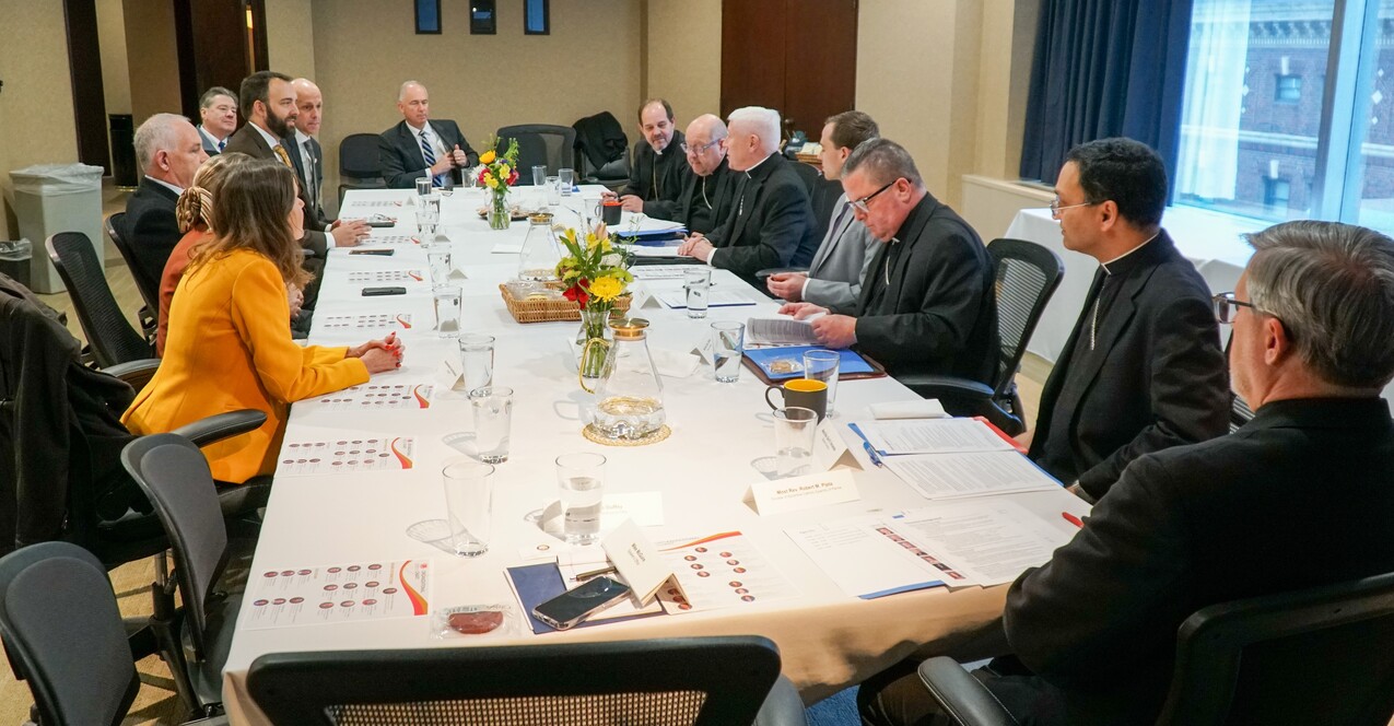 Ohio Catholic bishops meet with governor, legislative leaders