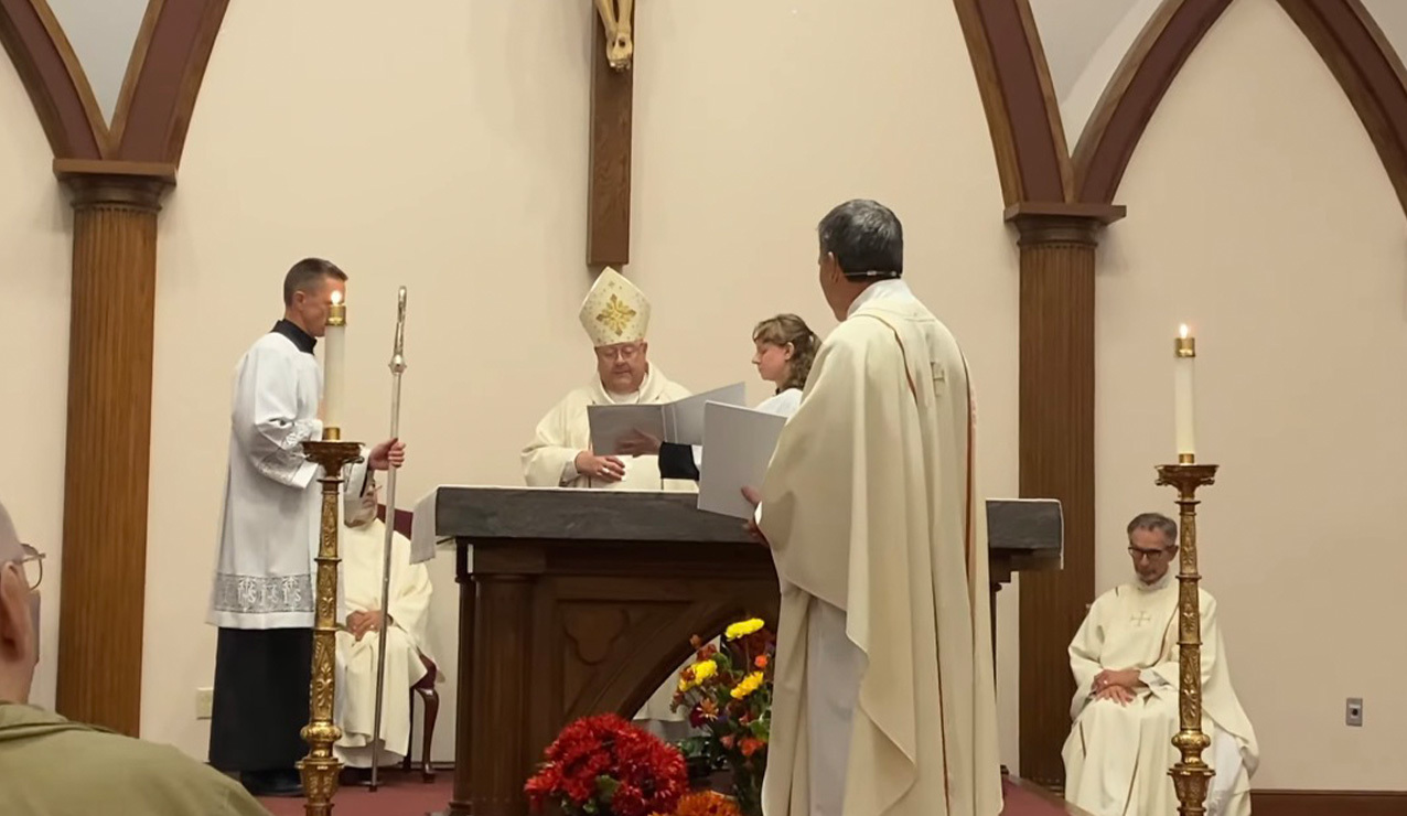 Bishop Malesic installs Father Thaden as St. Martin of Tours, Valley City pastor