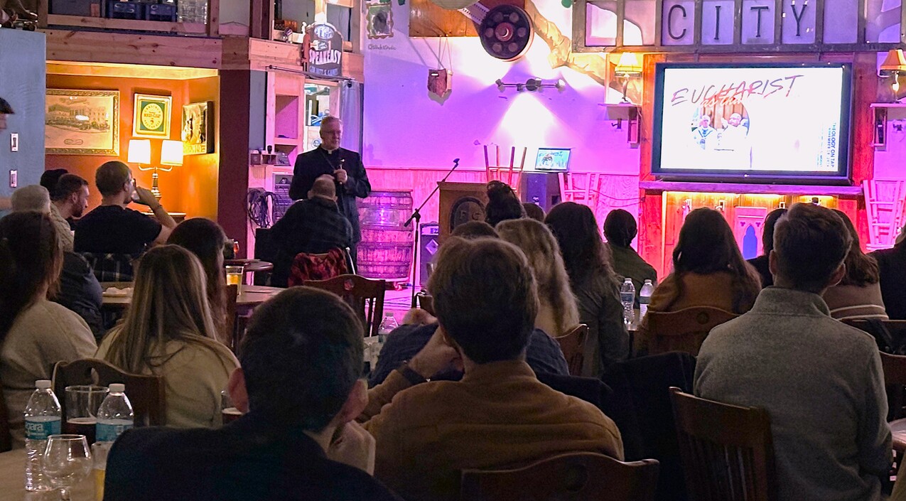 Bishop Woost discusses ‘Eucharist as thanksgiving’ at Theology on Tap West