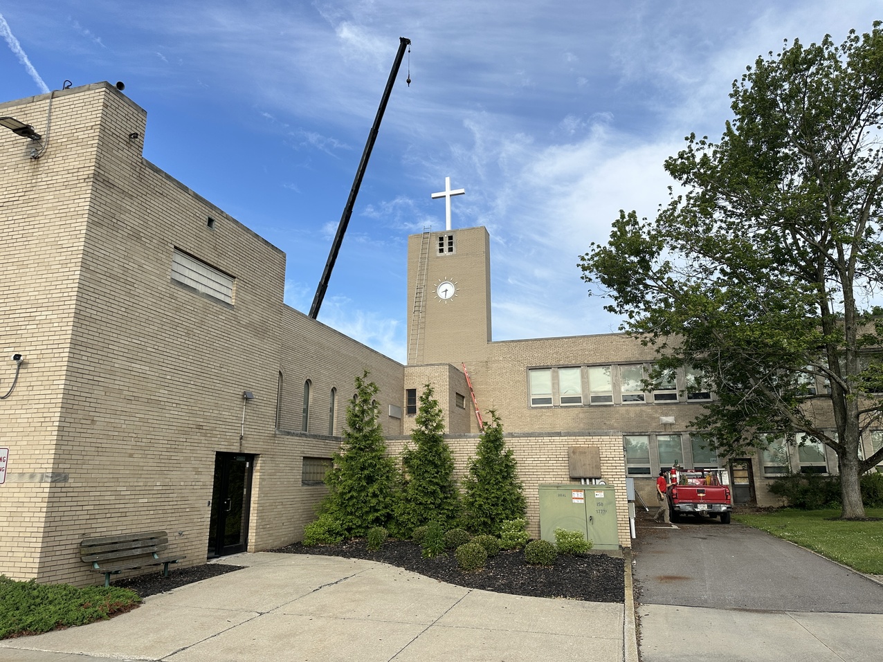 New cross installed atop Elyria Catholic High School