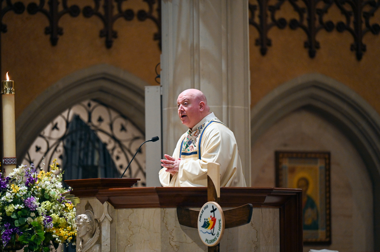Faithful gather at cathedral for Mass of thanksgiving for Pope Leo XIV