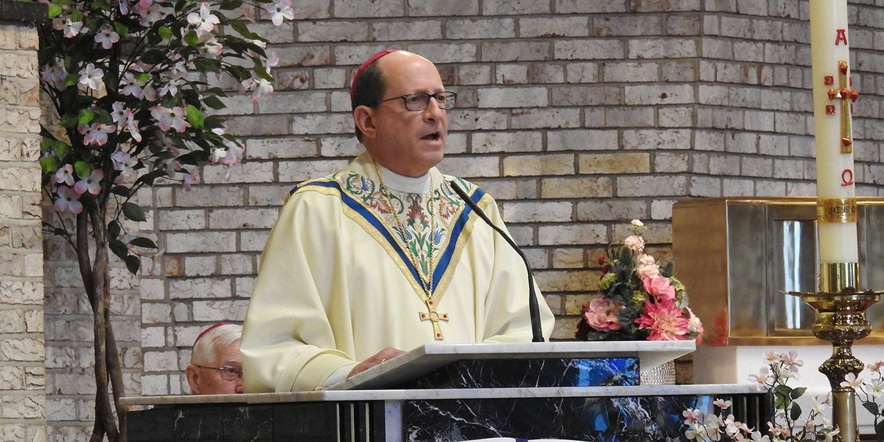 Diocesan priests celebrate anniversaries of ordination 