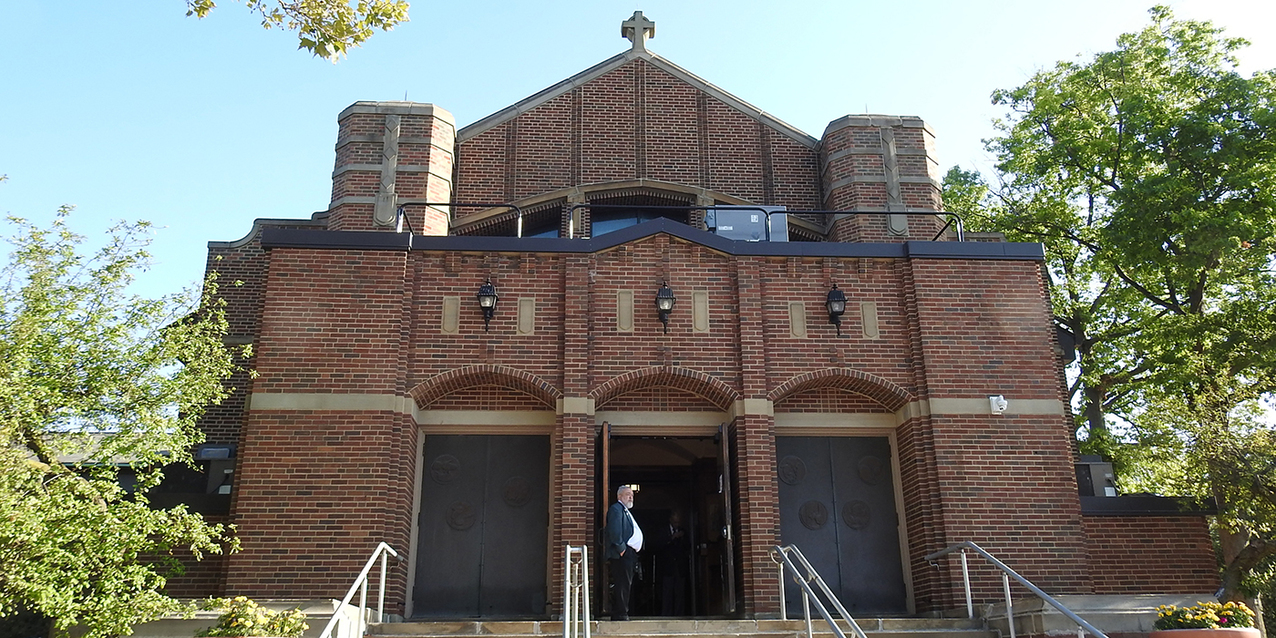 Virtual parish tours, window prayer posters, videos help faithful stay close during health crisis