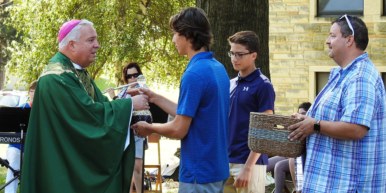 Mass, picnic culminate yearlong 75th anniversary of St. Matthew Parish in Akron