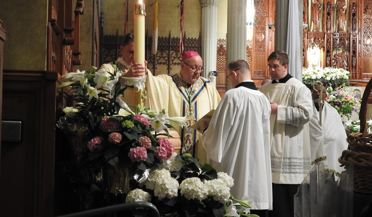 Holy Week liturgies begin on Palm Sunday at cathedral 