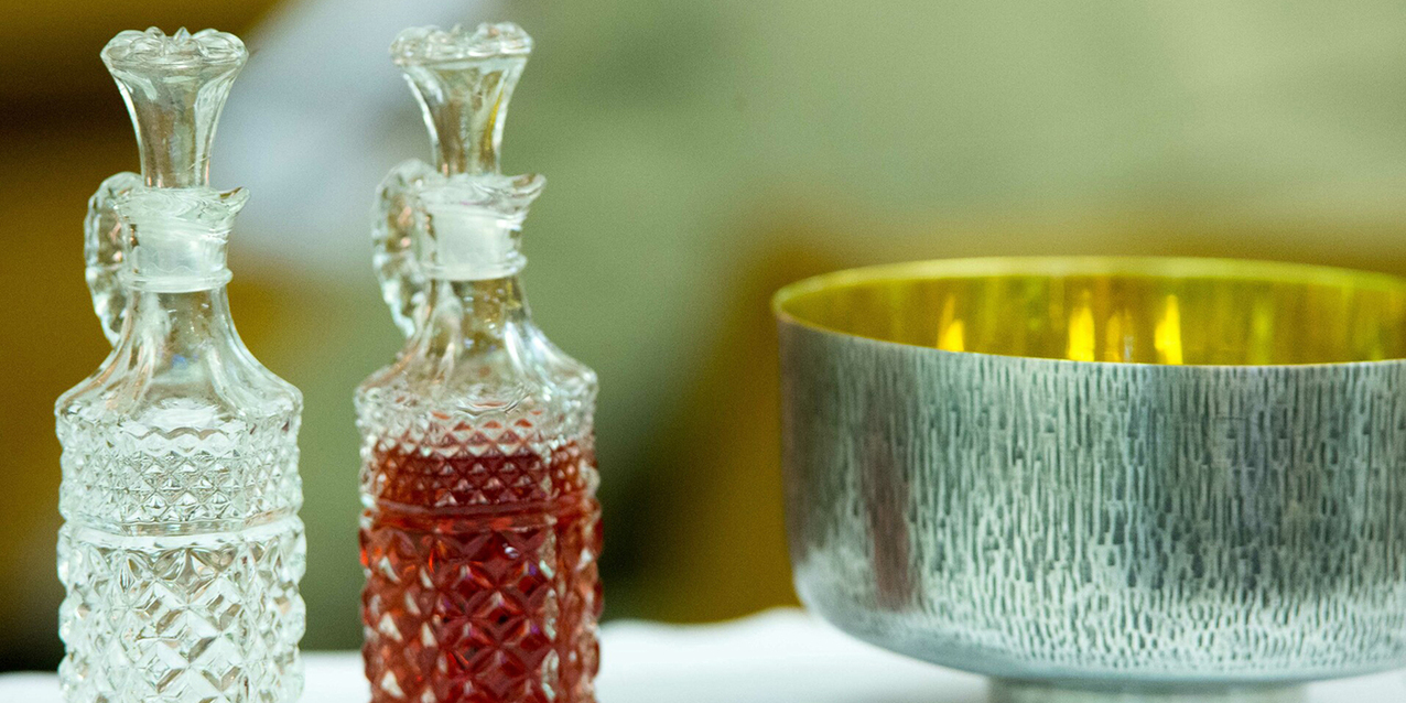 Technology helps priests stay in touch with faithful during suspension of liturgies