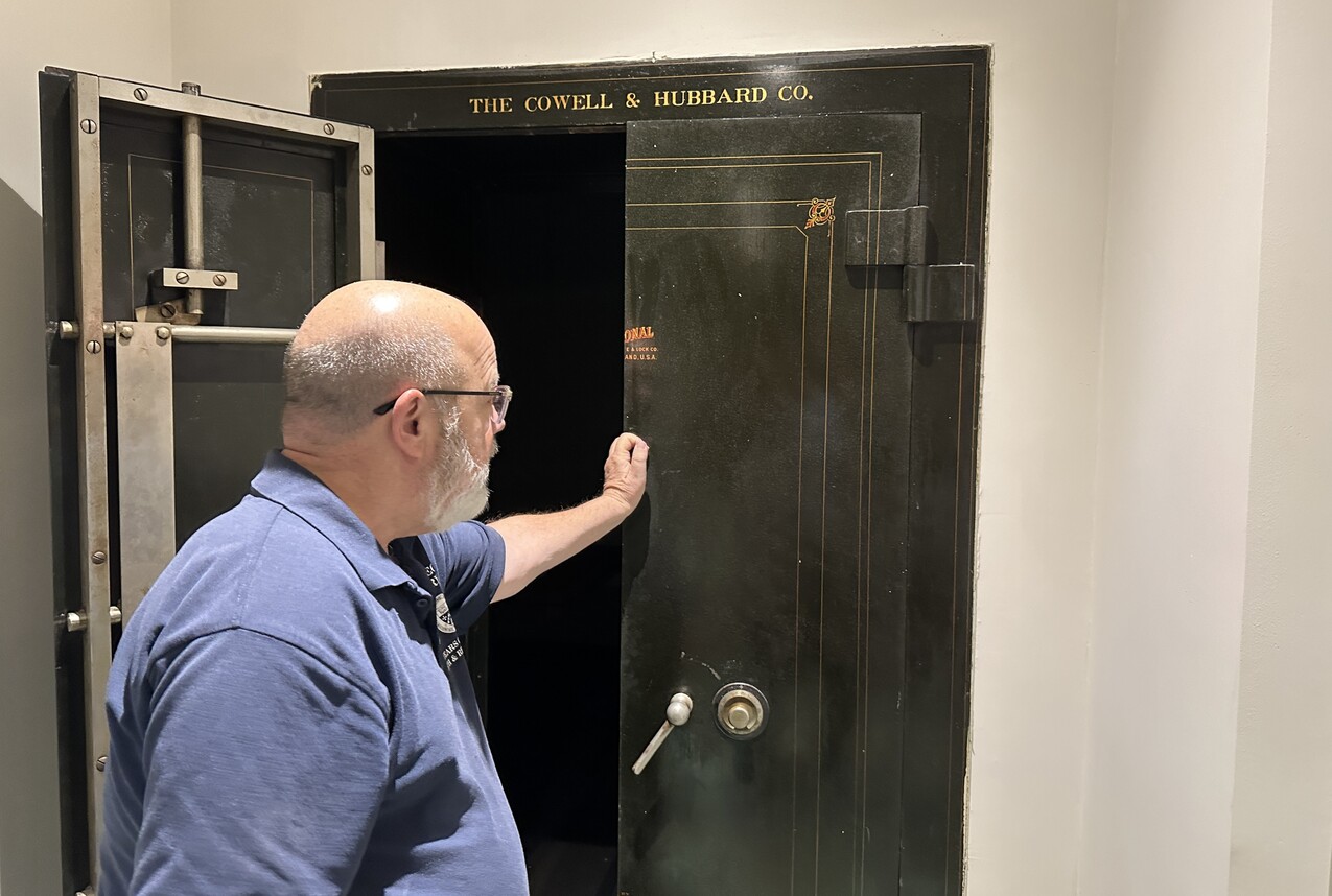 The Friars’ Table restaurant plans job fair, prepares to begin service