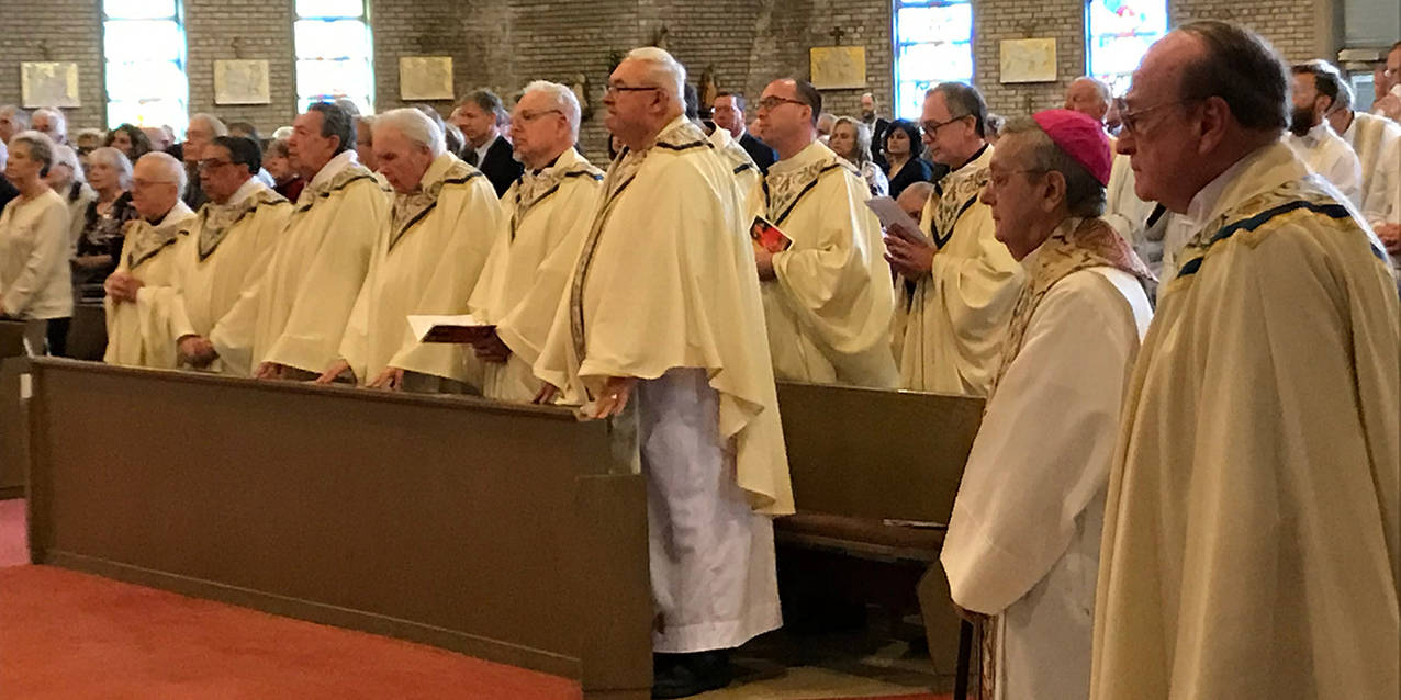 Diocesan priests celebrate anniversaries of ordination 