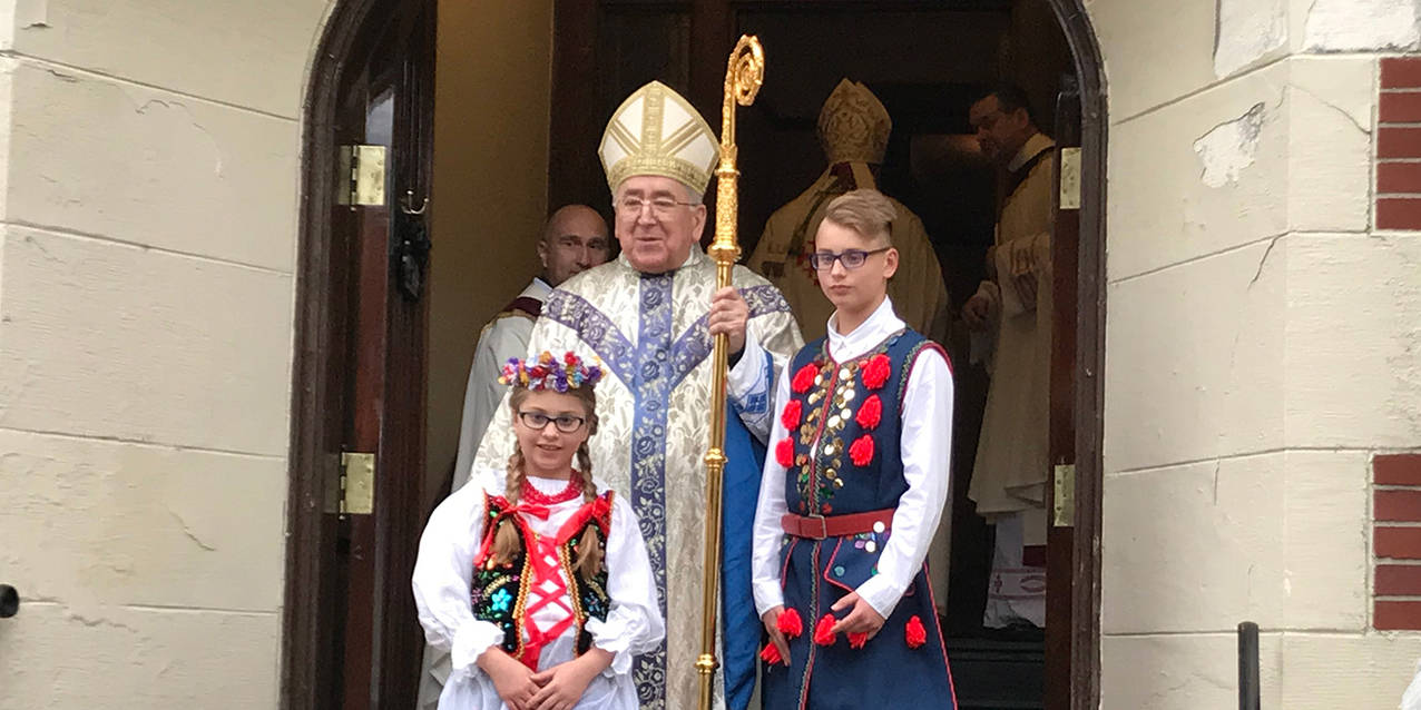Cardinal Stanislaus Rylko makes pastoral visit to diocese