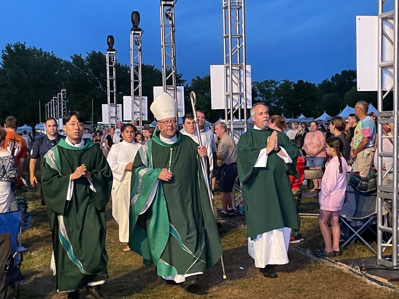 The FEST 2023 shapes up with announcements of four bands