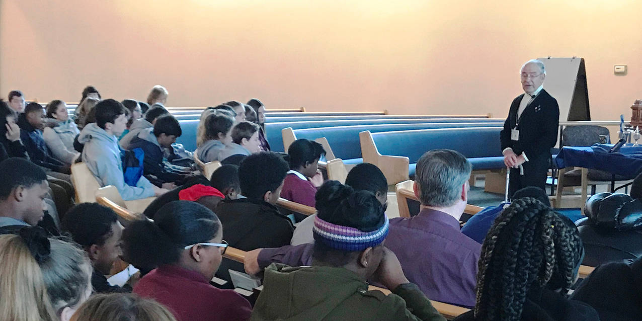 Catholic students learn about Holocaust at Face to Face program