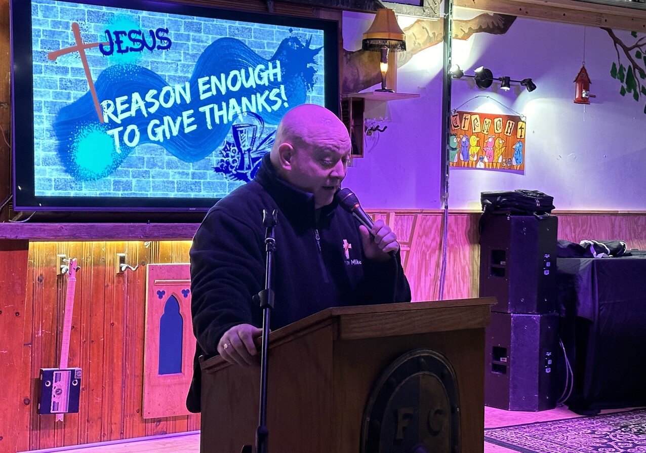 Bishop Woost discusses ‘Eucharist as thanksgiving’ at Theology on Tap West