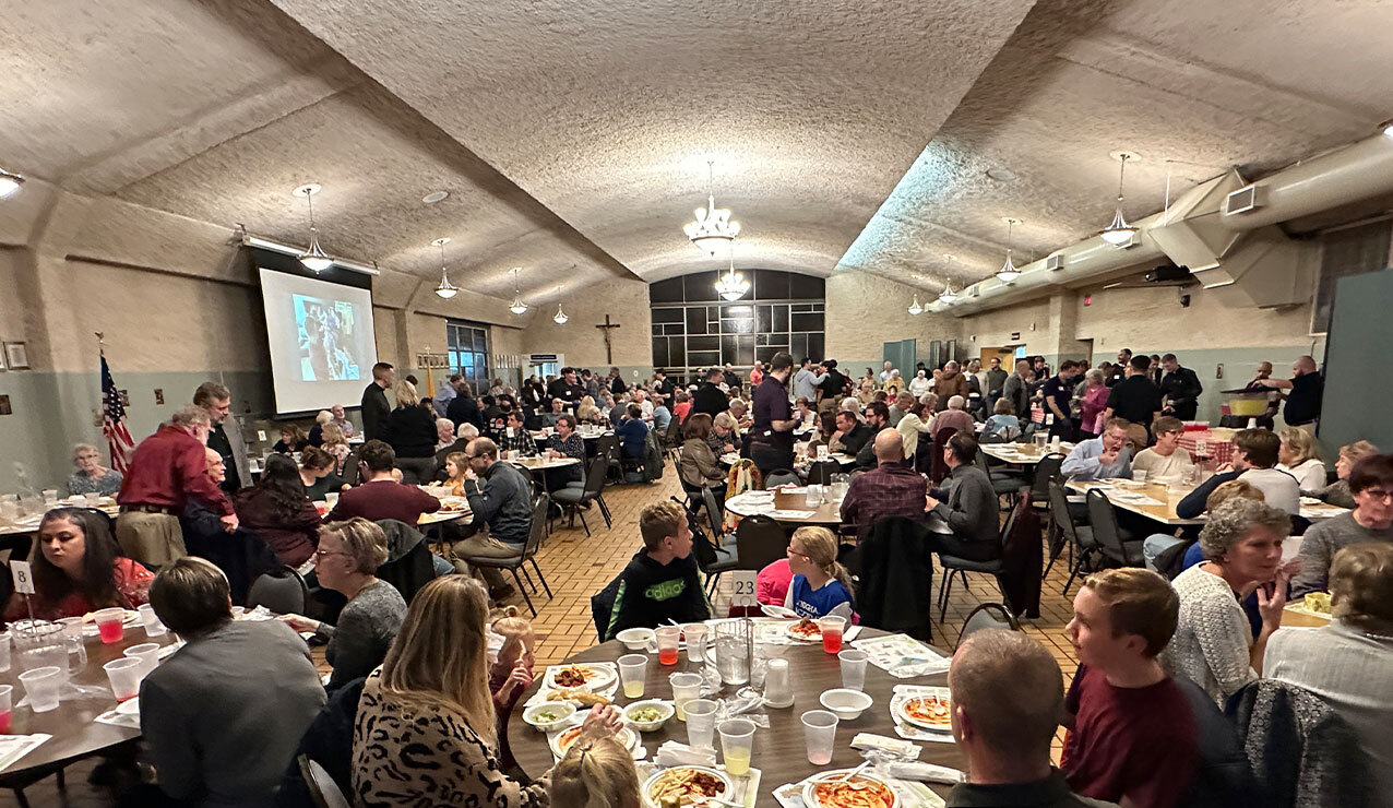 Novemberfest Italian dinner, fundraiser draws big crowd to Center for Pastoral Leadership 