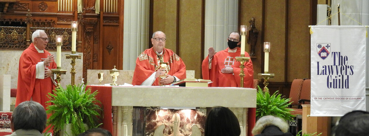 Lawyers Guild of the Catholic Diocese of Cleveland gathers for annual Red Mass