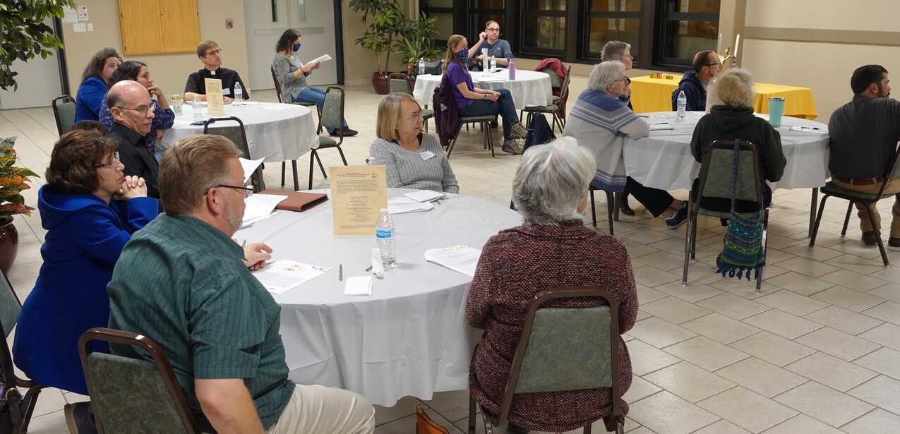 Synod team reviews data from listening sessions, online participants