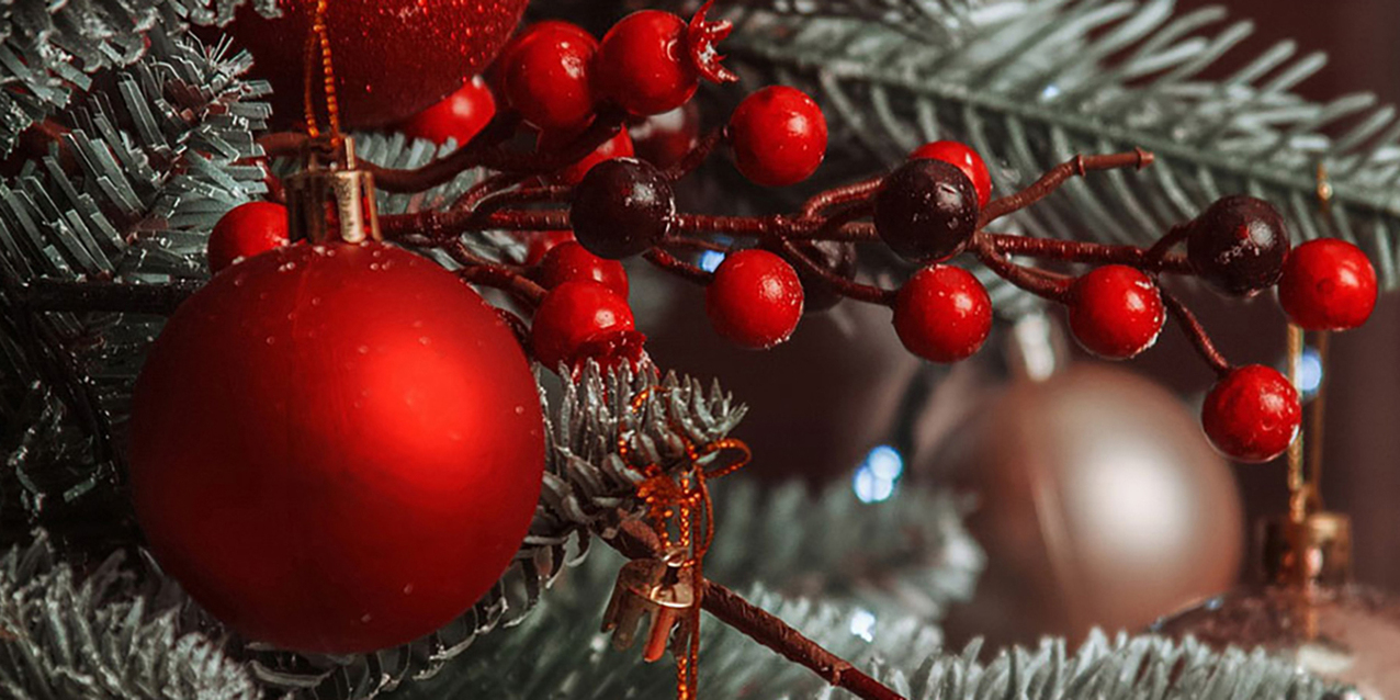 Orroyo brings ‘Christmas Merry and Bright’ concert to Playhouse Square