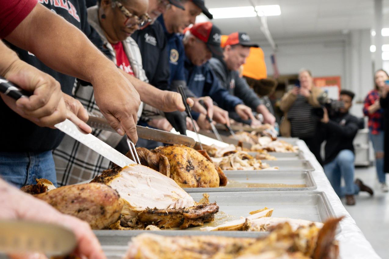 Catholic Charities preparing 12,000 free Christmas meals for those in need 