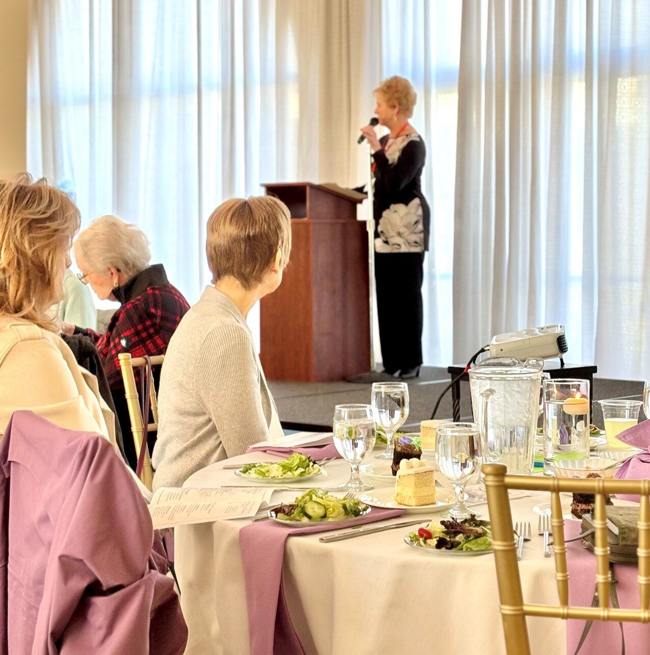 Women’s Board of Catholic Charities, Summit County hosts annual benefit luncheon, fashion show