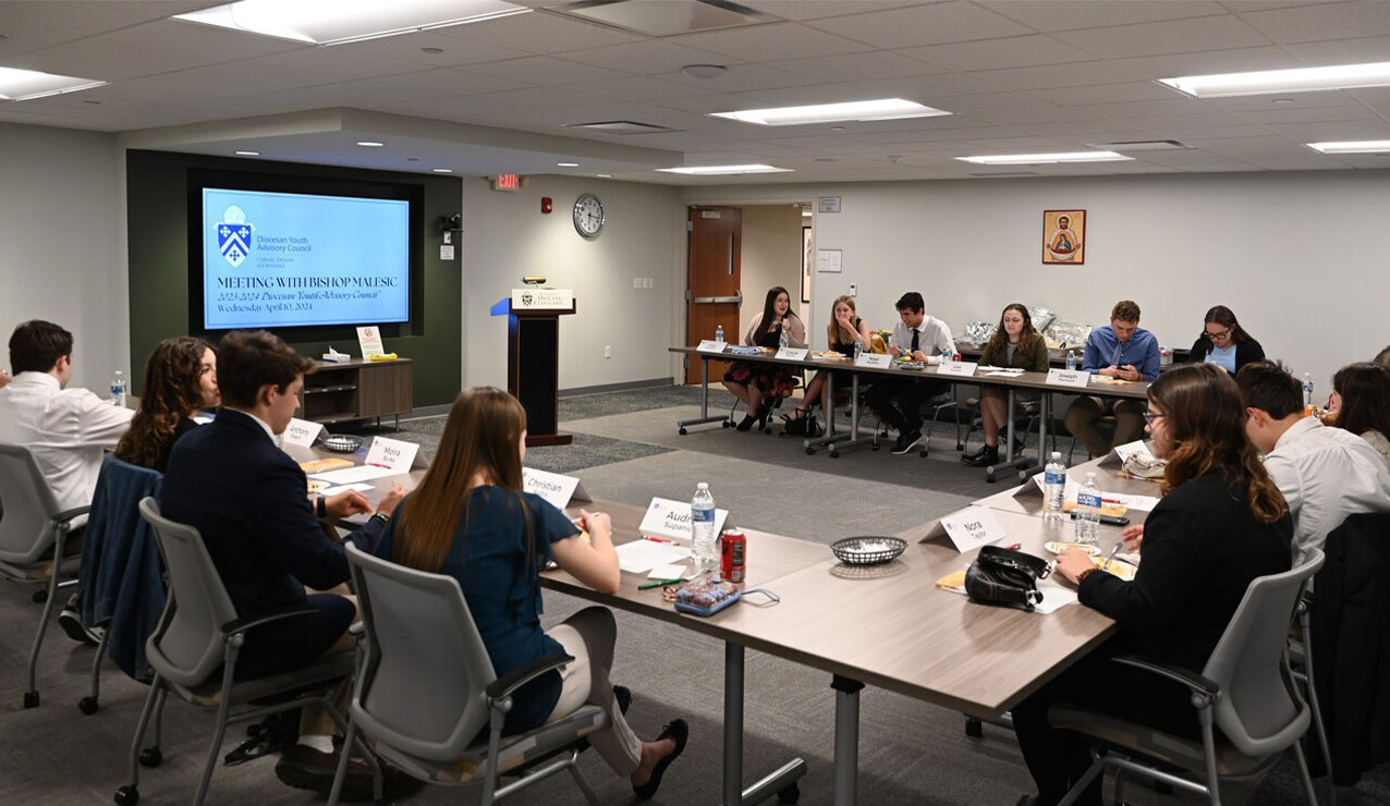 Diocesan Youth Advisory Council meets with Bishop Malesic 