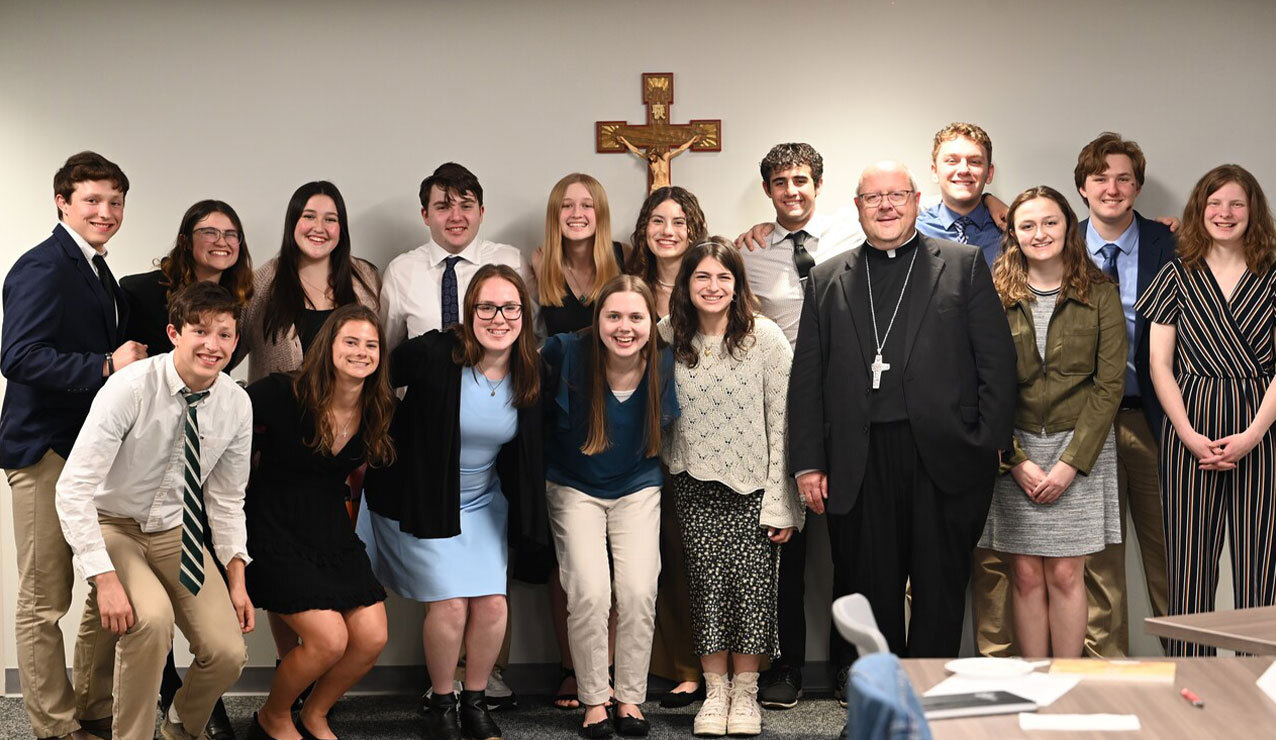 Diocesan Youth Advisory Council meets with Bishop Malesic 